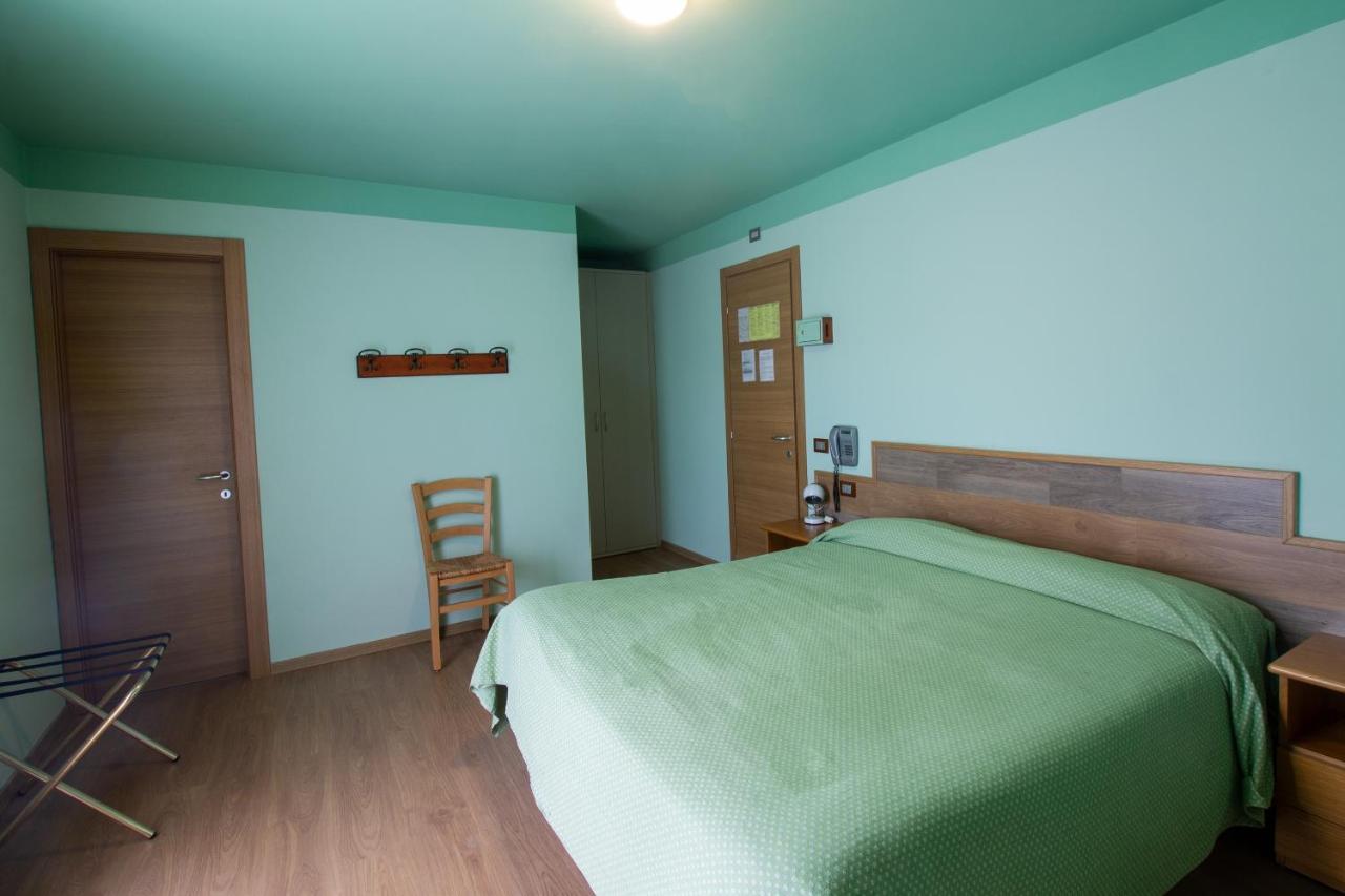 Albergo Speranza 아지아고 외부 사진