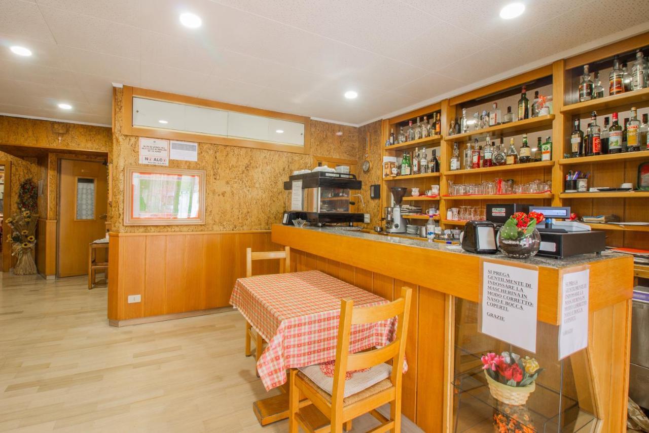 Albergo Speranza 아지아고 외부 사진